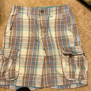 Men’s Plaid Cargo Shorts